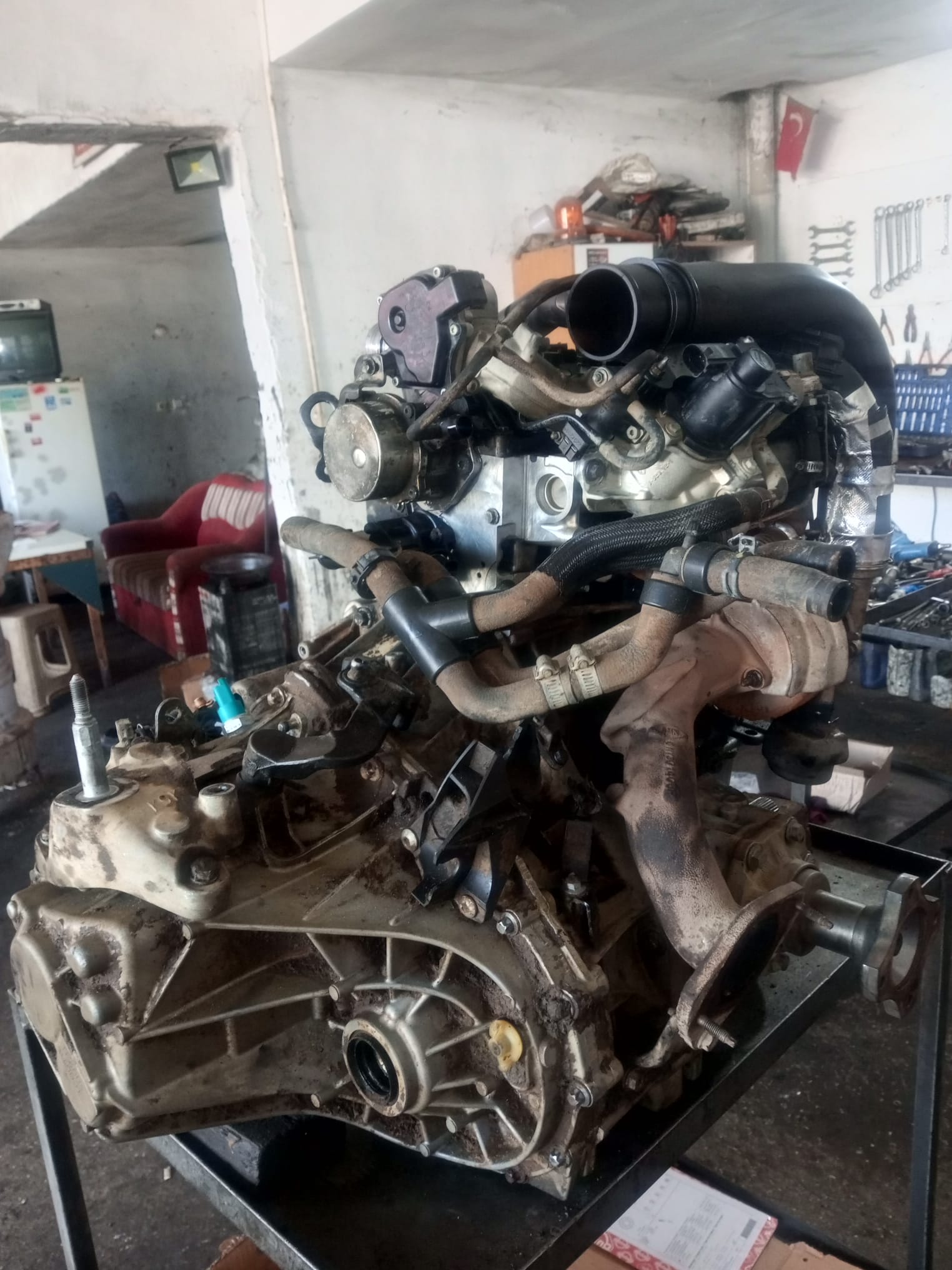 Genç Oto - Gencay Gönay - Fotoğraf 3